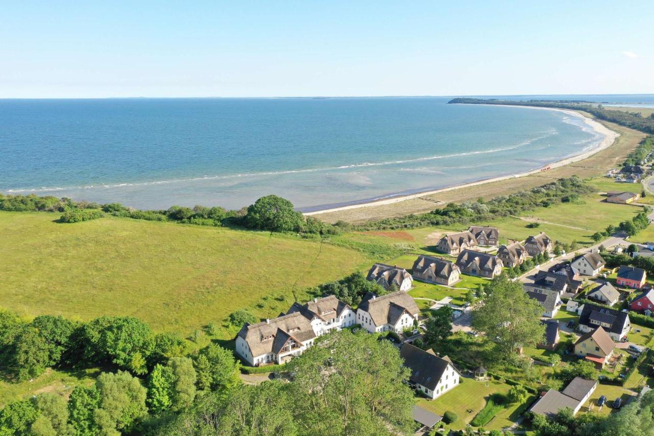 Strandnah Mit Terrasse, Gratis Nutzung Vom Ahoi Erlebnisbad Und Sauna In Sellin - Strandhaus Moenchgut Fewo06 ロープベ エクステリア 写真
